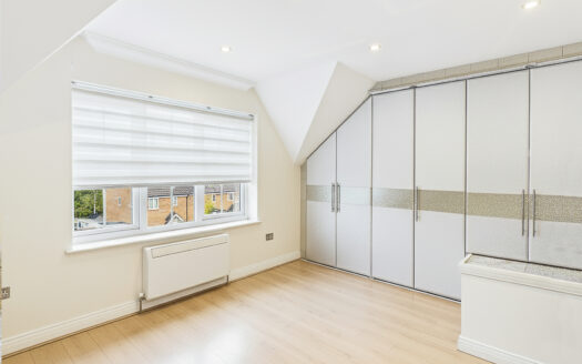 Franklins, Maple Cross, WD3