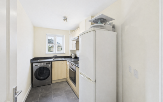 Dainty Grove, Grange Park, NN4