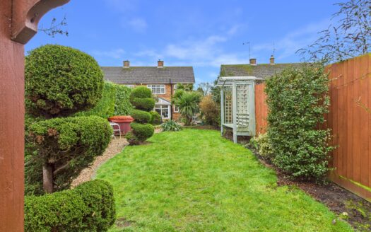 Firsview Drive, Northampton, NN5