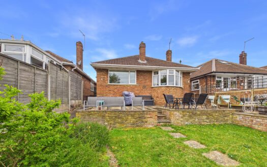 Woodside Avenue, Northampton, NN3